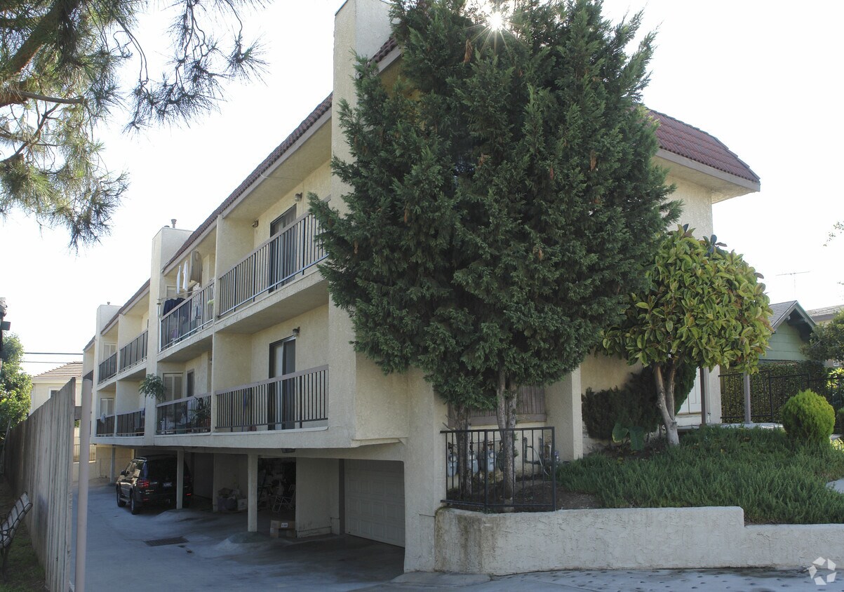 Foto del edificio - 926 N Garfield Ave