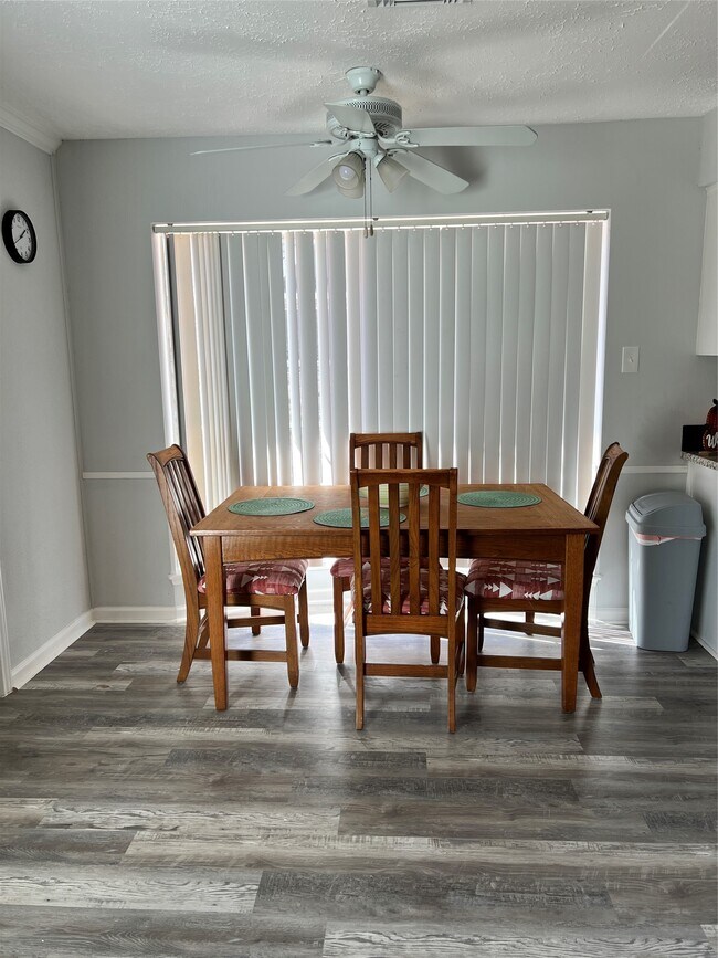 Foto del edificio - 11727 Scottsdale Dr