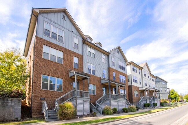 Foto del edificio - 942 Riverside Dr