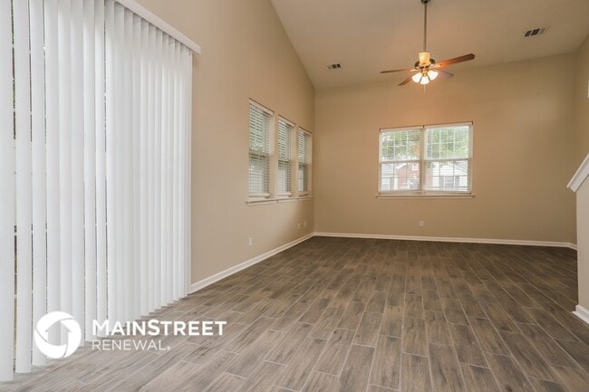 Building Photo - 688 Windcroft Cir NW