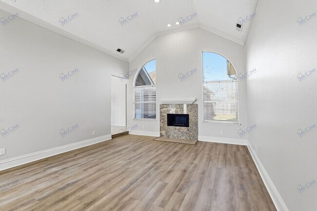 Foto del edificio - 2314 Stillwater Dr