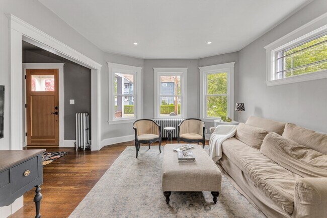 Building Photo - 248 Roslindale Ave
