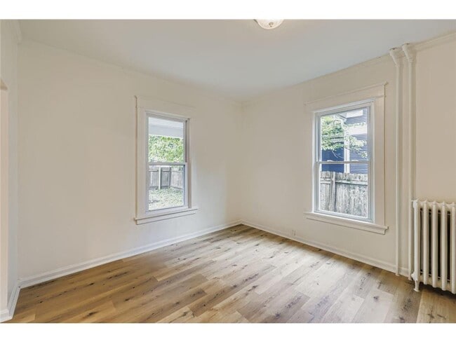 Building Photo - 1501 Sherburne Ave