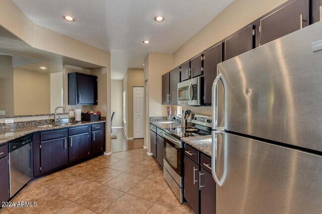 Foto del edificio - 3236 E Chandler Blvd