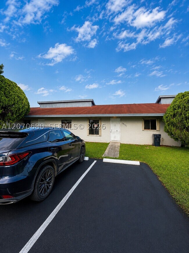 Building Photo - 28331 SW 141st Ct