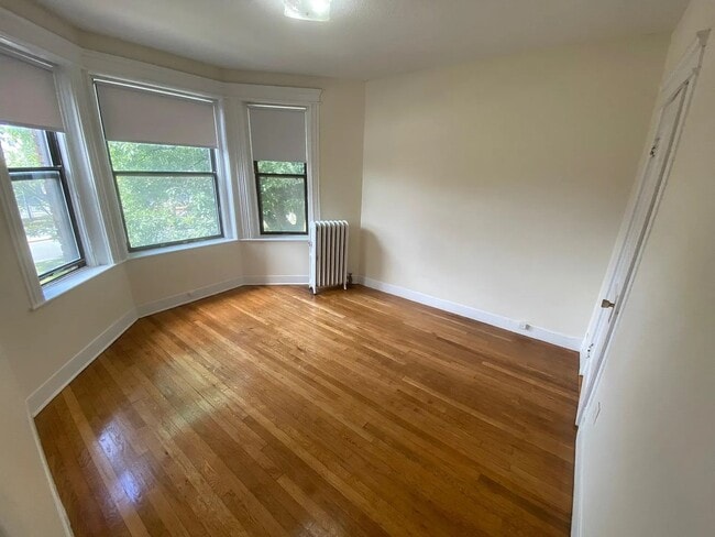 Foto del edificio - 1148 Commonwealth Ave