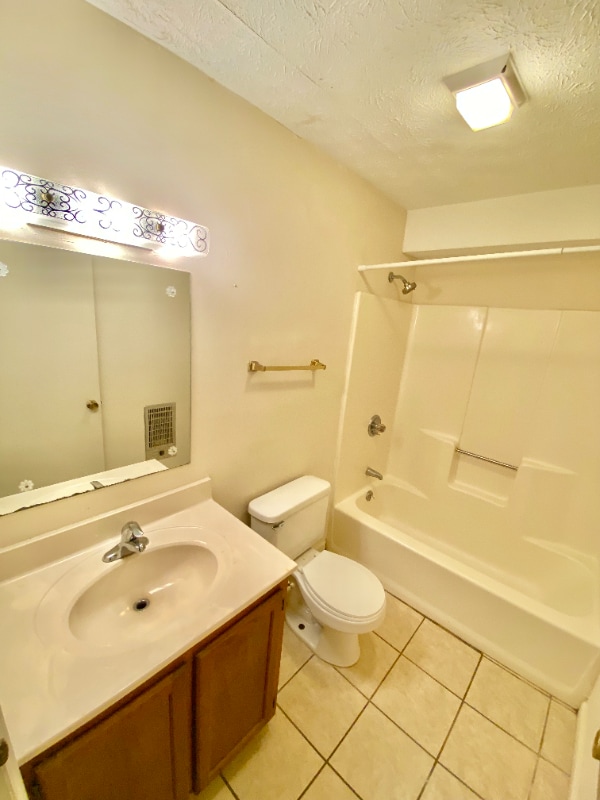 Foto del edificio - 342 Old Gray Station Rd