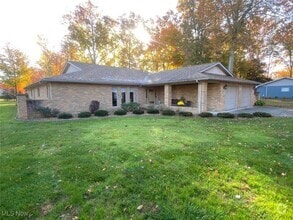 Building Photo - 669 Cedar Dr