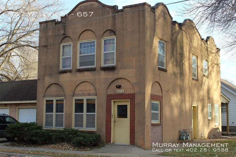 Primary Photo - 657 W 16th St