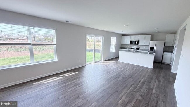 Foto del edificio - 107 Dinges St