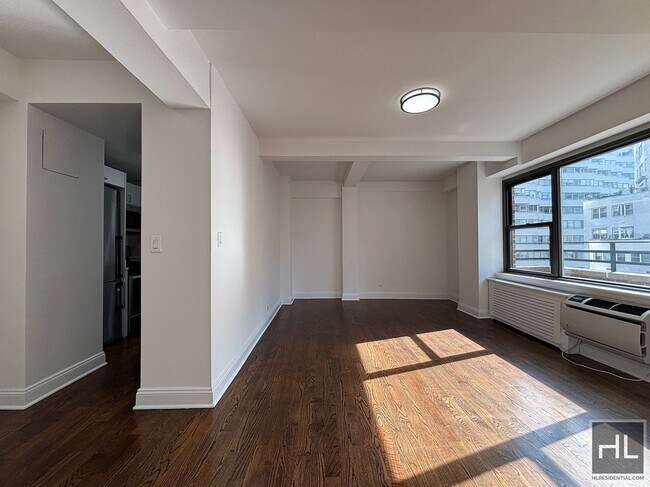 Building Photo - EAST 57 STREET