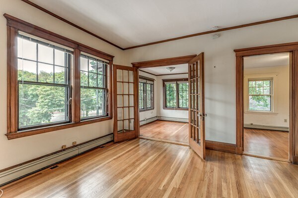 Building Photo - 375 Mount Auburn St