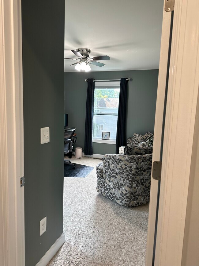 Building Photo - 117 Junction Ln