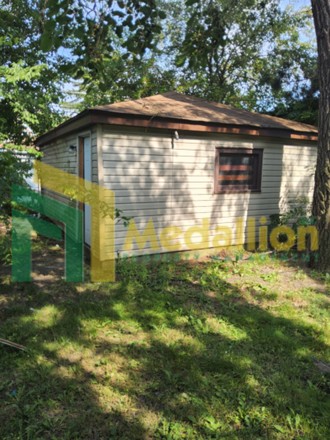 Building Photo - Discover 8639 S MLK Drive a 3-bedroom, 1.5...