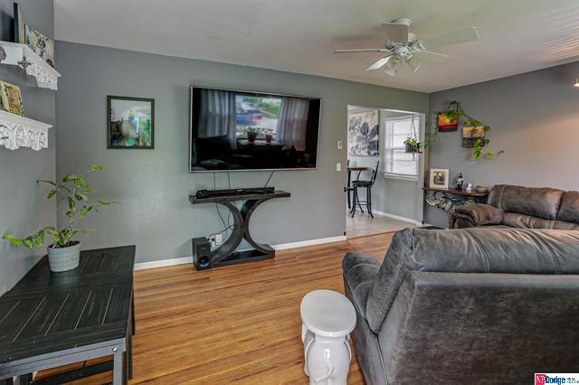 Foto del edificio - 2343 N 71st St