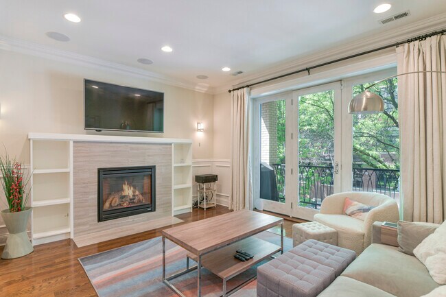 Foto del edificio - 2223 W Wabansia Ave