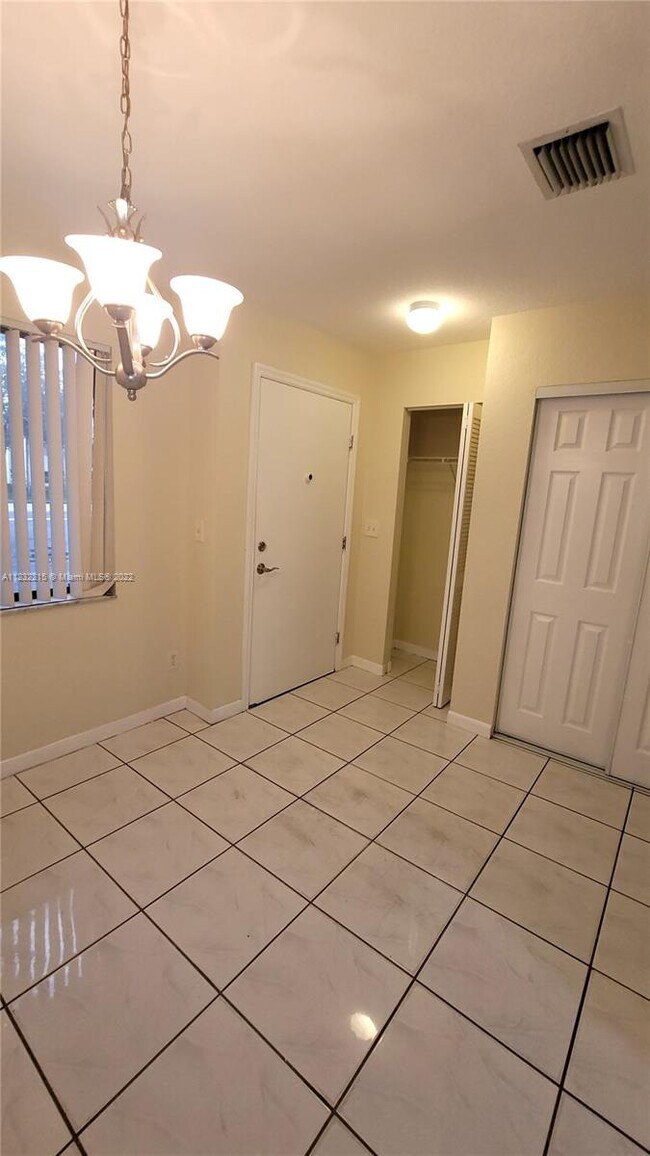 Building Photo - 9092 NW 40th St