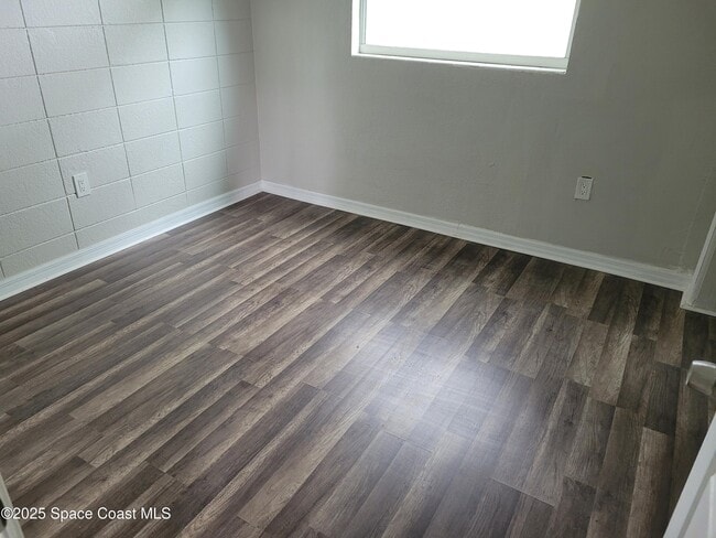 Foto del edificio - 130 Bouganvillea Dr