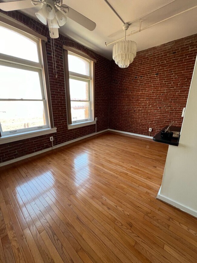 Foto del edificio - 1010 Race St