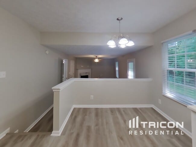Building Photo - 6629 Rebecca Lou Ln