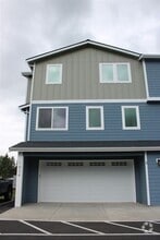 Building Photo - 1024 N 8th St