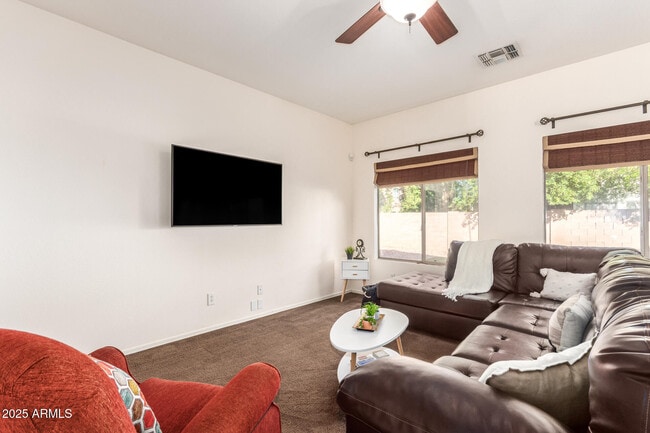 Foto del edificio - 6425 S Kimberlee Way