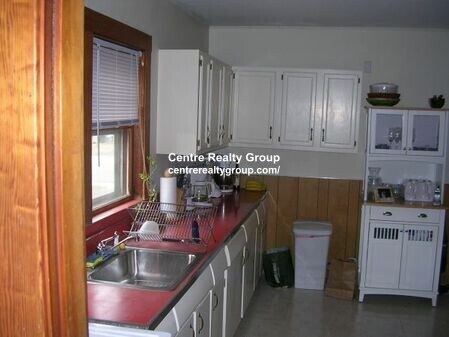 Building Photo - 35 Berkshire Rd