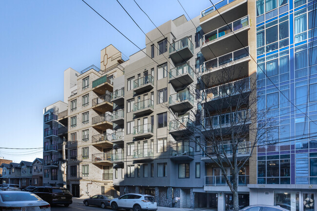 Neighborhood Context - 1669 E 19th St