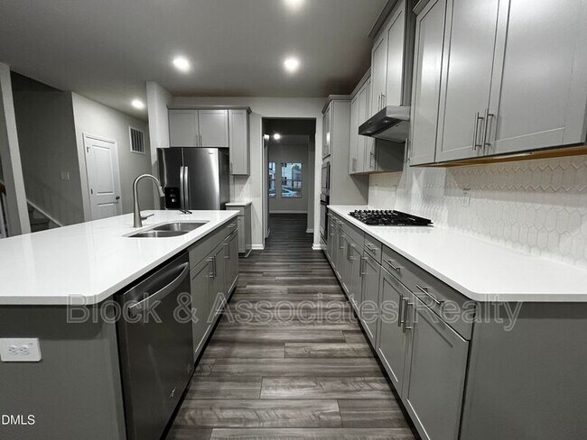 Foto del edificio - 937 Avonmore Dr