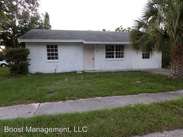Primary Photo - 4 br, 2 bath House - 800 Carlton St