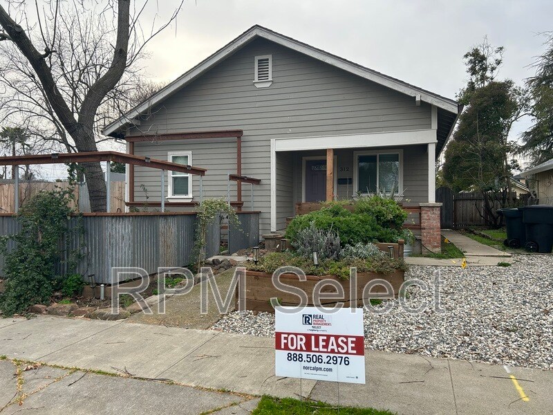 Primary Photo - 312 C St