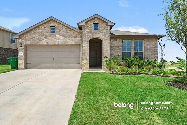 Building Photo - 209 Bay Mdws Ln