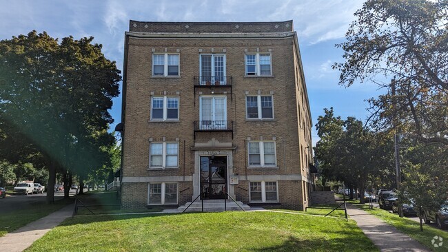 Building Photo - Hawley Green