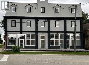 Building Photo - 66 Albert St W