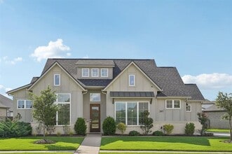 Building Photo - 261 Carrington Dr