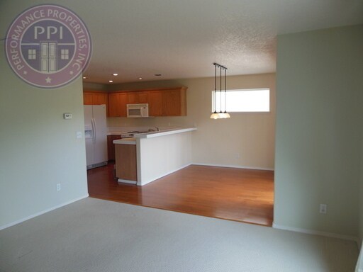 Foto del edificio - Prime Bethany Location, Stylish 3 Bedroom ...