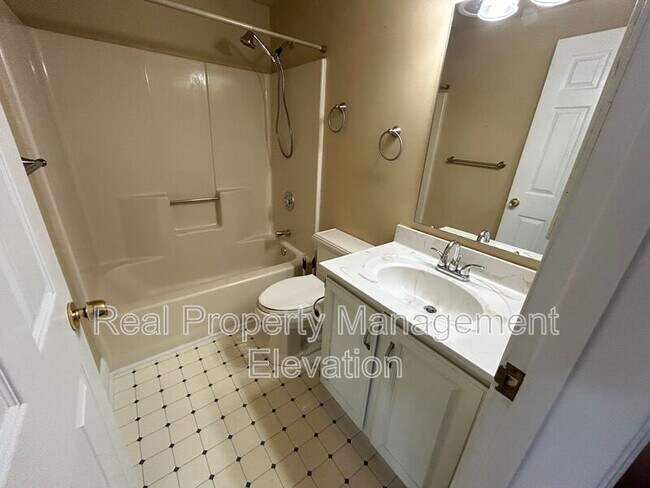 Foto del edificio - 123 Mill Race Dr.