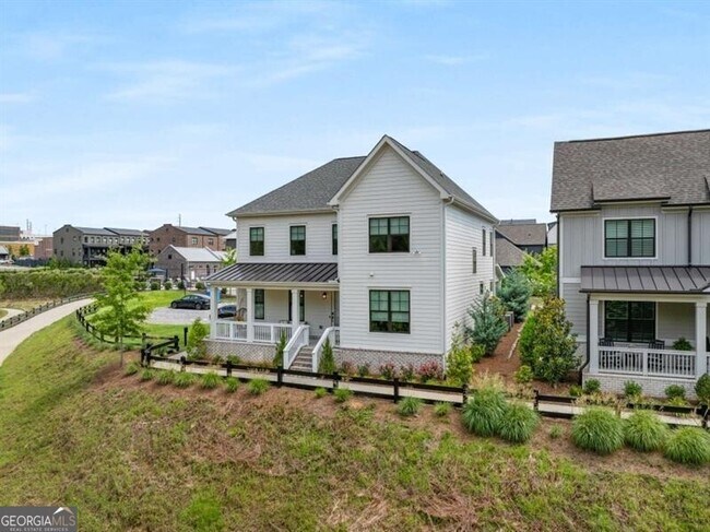 Foto del edificio - 6320 Halcyon Garden Dr