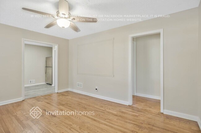 Foto del edificio - 8510 Dawn Ave