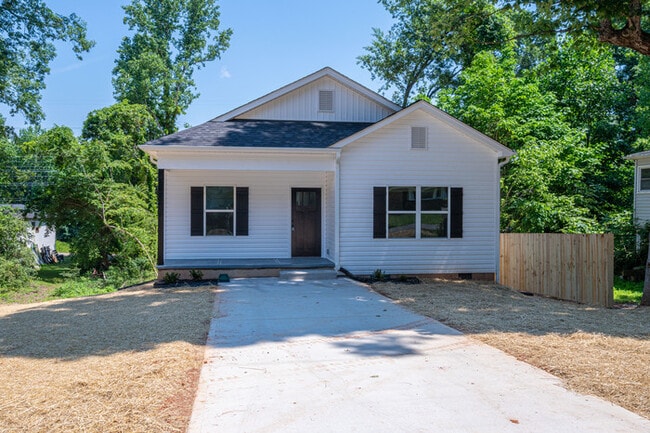 Building Photo - Modern 2024 Single Family Home – Spacious ...