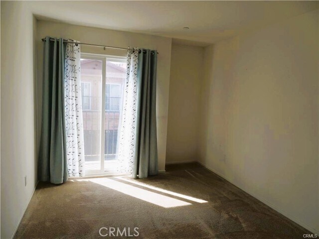 Foto del edificio - 15364 Lotus Cir