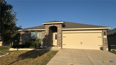 Building Photo - 5305 Fenton Ln
