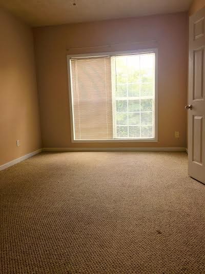 Building Photo - 5410 15th Ave