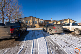 Building Photo - 5205-5205 57 St