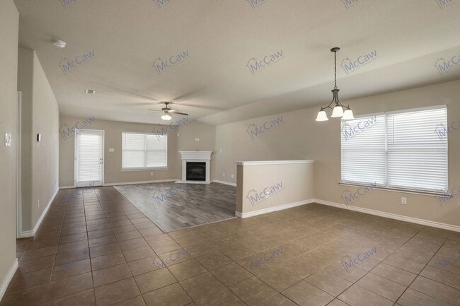 Photo - 2216 Eppright Dr House