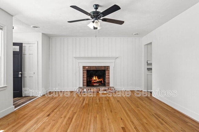 Building Photo - 1155 Melvin Dr