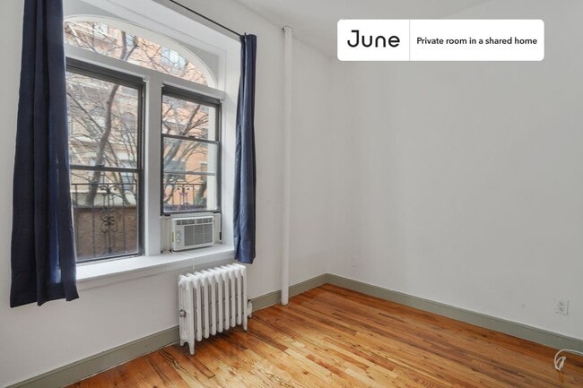 Building Photo - Private bedroom in 2 bed/1 bath Home