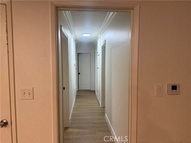 Foto del edificio - 17201 Santa Isabel St