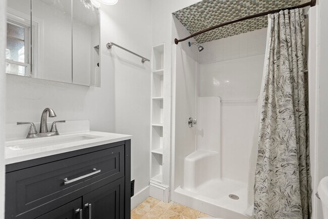 Foto del edificio - 33 Longfellow St