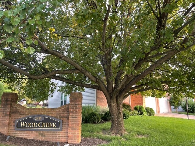 Building Photo - 5517 Villas Creek Dr